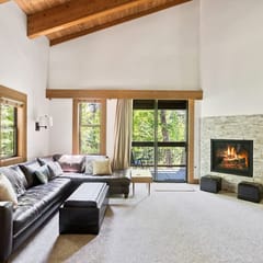 3127 Aspen Grove