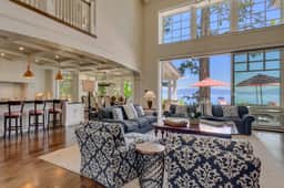 2750 W Lake Blvd - Image 3