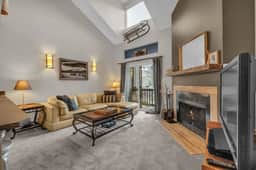 Powder Pointe 302B - Image 2