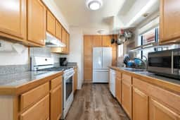 354 E Agatam Ave - Image 2