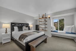 470 Woodside #4 - Image 3