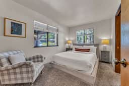5555 Sahara Dr - Image 2