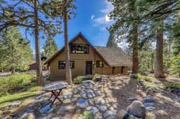 220 Briarwood Cir - Image 3
