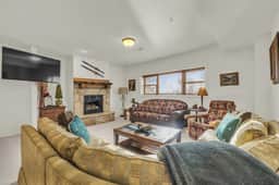 2136 Euston Dr - Image 4