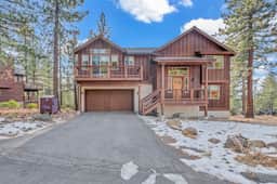 1000 Bristol Cir - Image 4