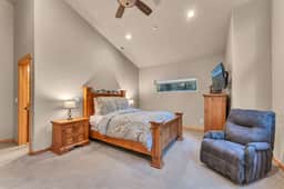 435 Bear St - Image 3