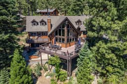 3165 Meadowbrook Dr - Image 2
