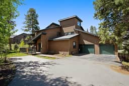 215 Briar Rose - Image 2
