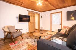 669 Midiron Ave - Image 2