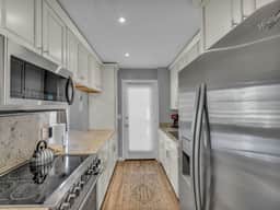 360 Marsac Ave - Image 2