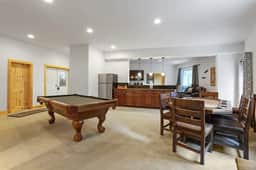 66 Davis Ct - Image 3