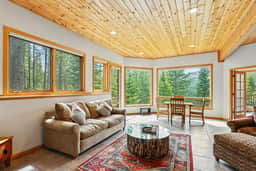 181 Red Fox Ct - Image 2