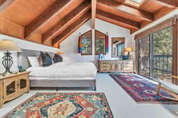 1380 Commonwealth - Image 3