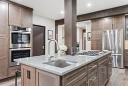 1074 Eagle Dr - Image 5