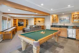 1428 Cheshire Ct - Image 3