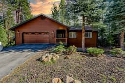 1260 Canterbury Dr - Image 5