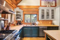 13380 Goble creek - Image 3