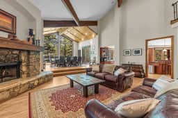3135 Thistle St - Image 4