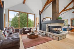 110 Hood Park - Image 5
