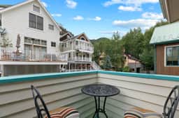 Wildwood Canyon Inn: Pine Crest - Image 3