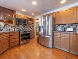 6538 Idlewood Rd - Image 4