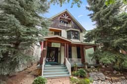 Wildwood Canyon Inn: Alpen Rose - Image 4