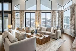 1115 Aerie Dr - Image 2