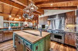 4130 N Lake Blvd - Image 3