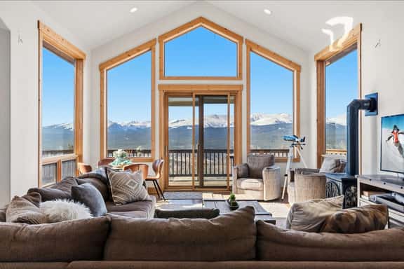 301 Polaris Ln - Image 1