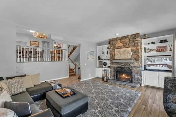 360 Marsac Ave - Image 1