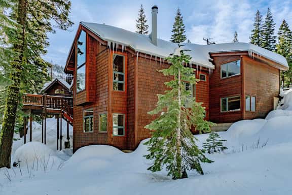 2247 Bear Falls Ln - Image 1