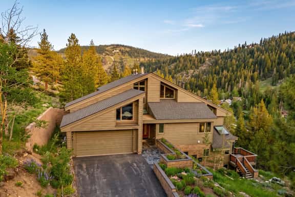 1482 Davos Ct - Image 1