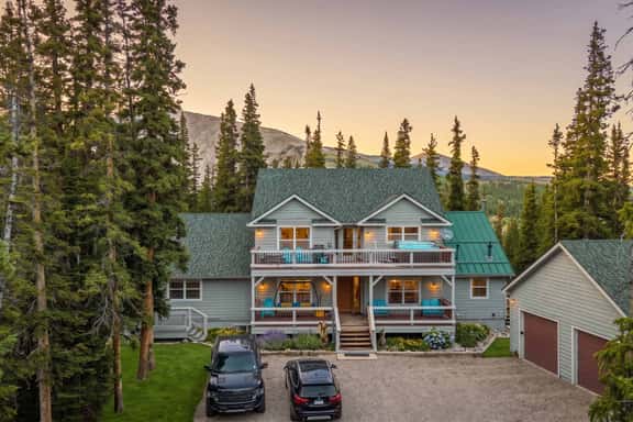 347 Robertson - Image 1