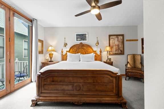 Wildwood Canyon Inn: Alpen Rose - Image 1