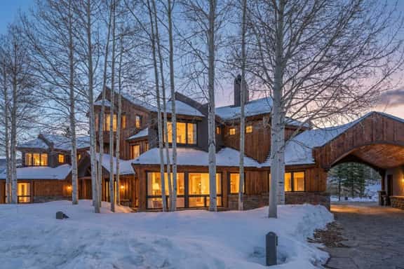 130 Russell Dr - Image 1