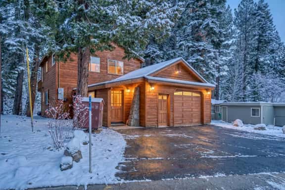 350 Jackpine St - Image 1