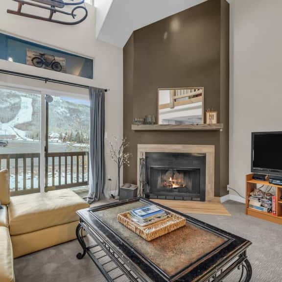 Powder Pointe 302B - Image 1