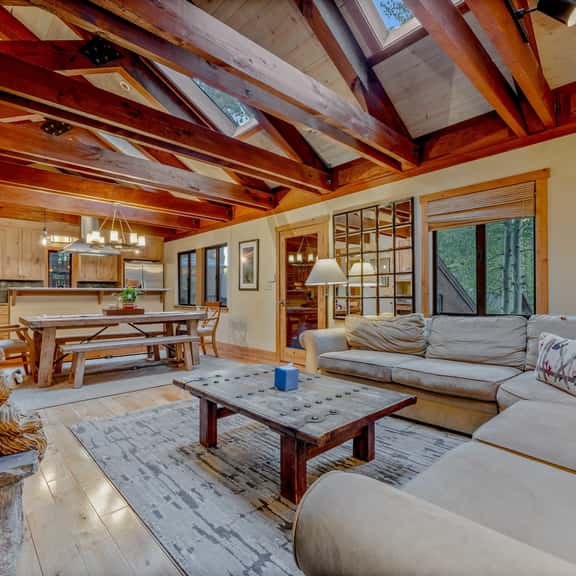 1810 Deer Park Dr - Image 1