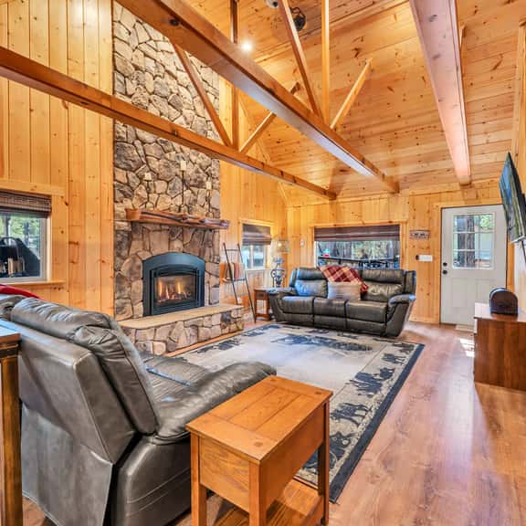 3661 Alder Ave - Image 1