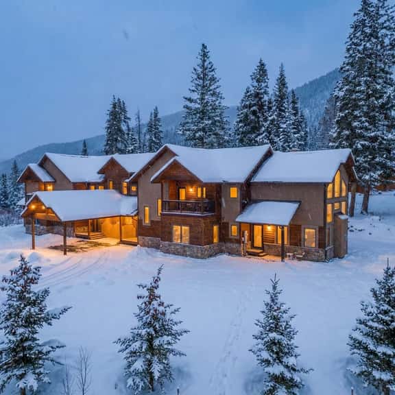 387 Whispering Pines - Image 1