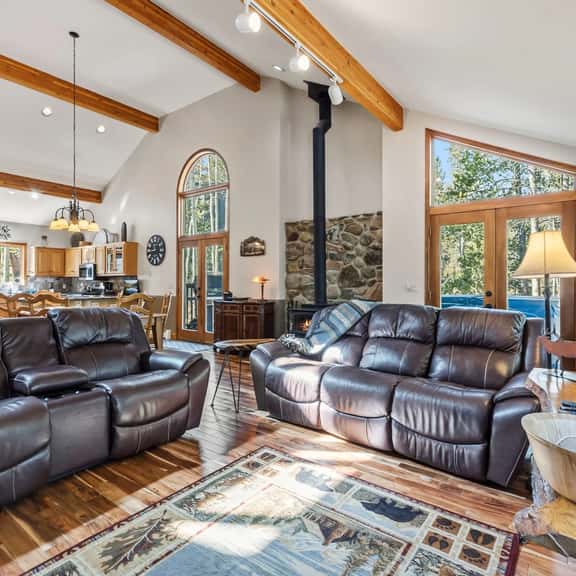 121 Burro Ln - Image 1