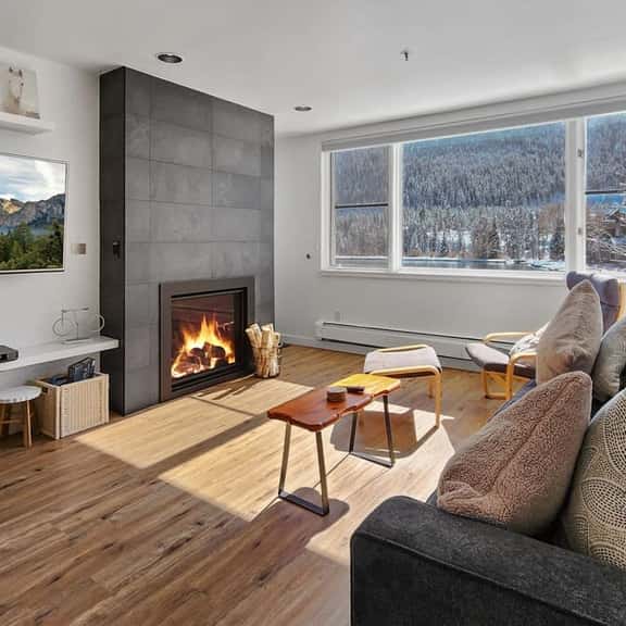 Lakeshore #1529 - Image 1