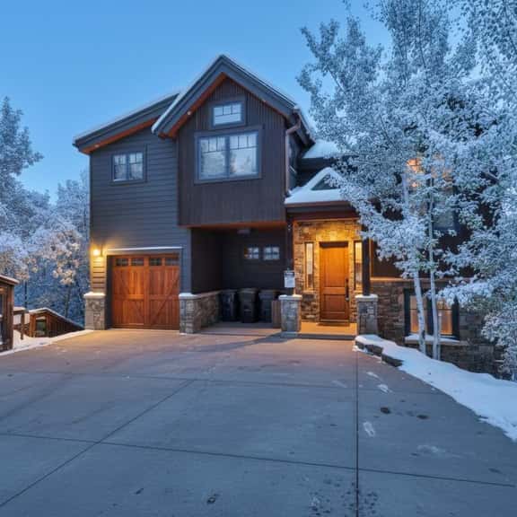 426 Woodside Ave - Image 1