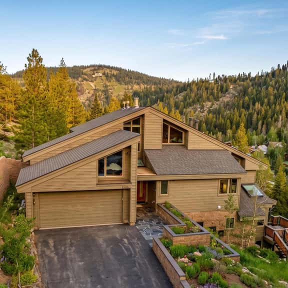 1482 Davos Ct - Image 1
