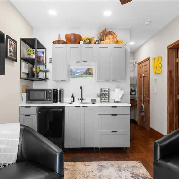 Wildwood Canyon Inn: San Juan - Image 1