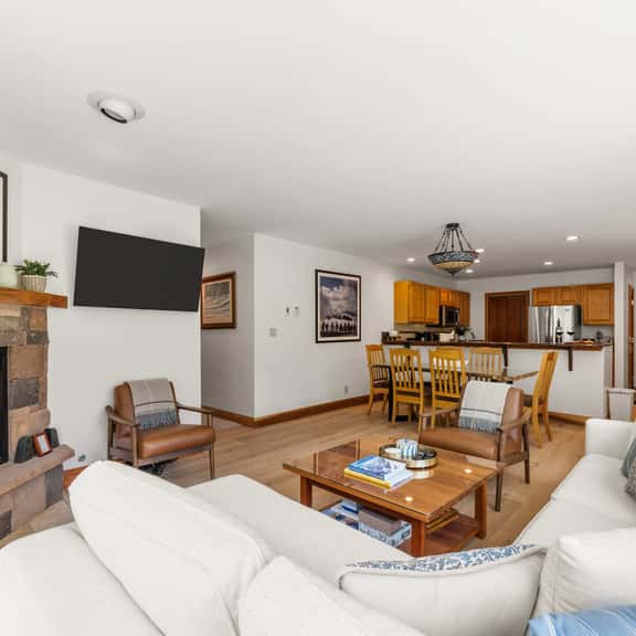 Etta Place Too #6-106 - Image 1