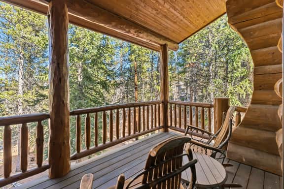 380 Timberlane Cir - Image 5