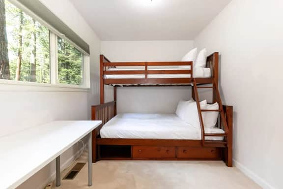 354 E Agatam Ave - Image 3