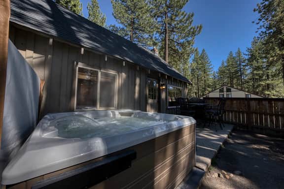3661 Alder Ave - Image 3