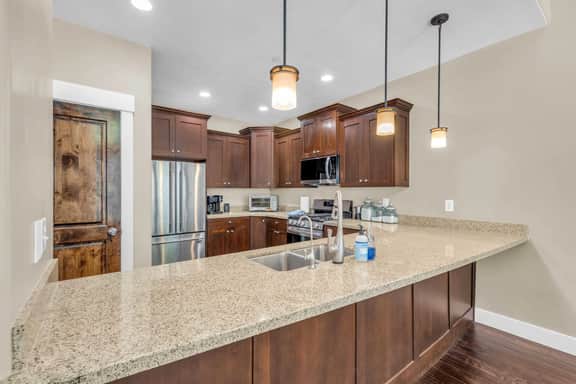 891 Benjamin Pl - Image 3